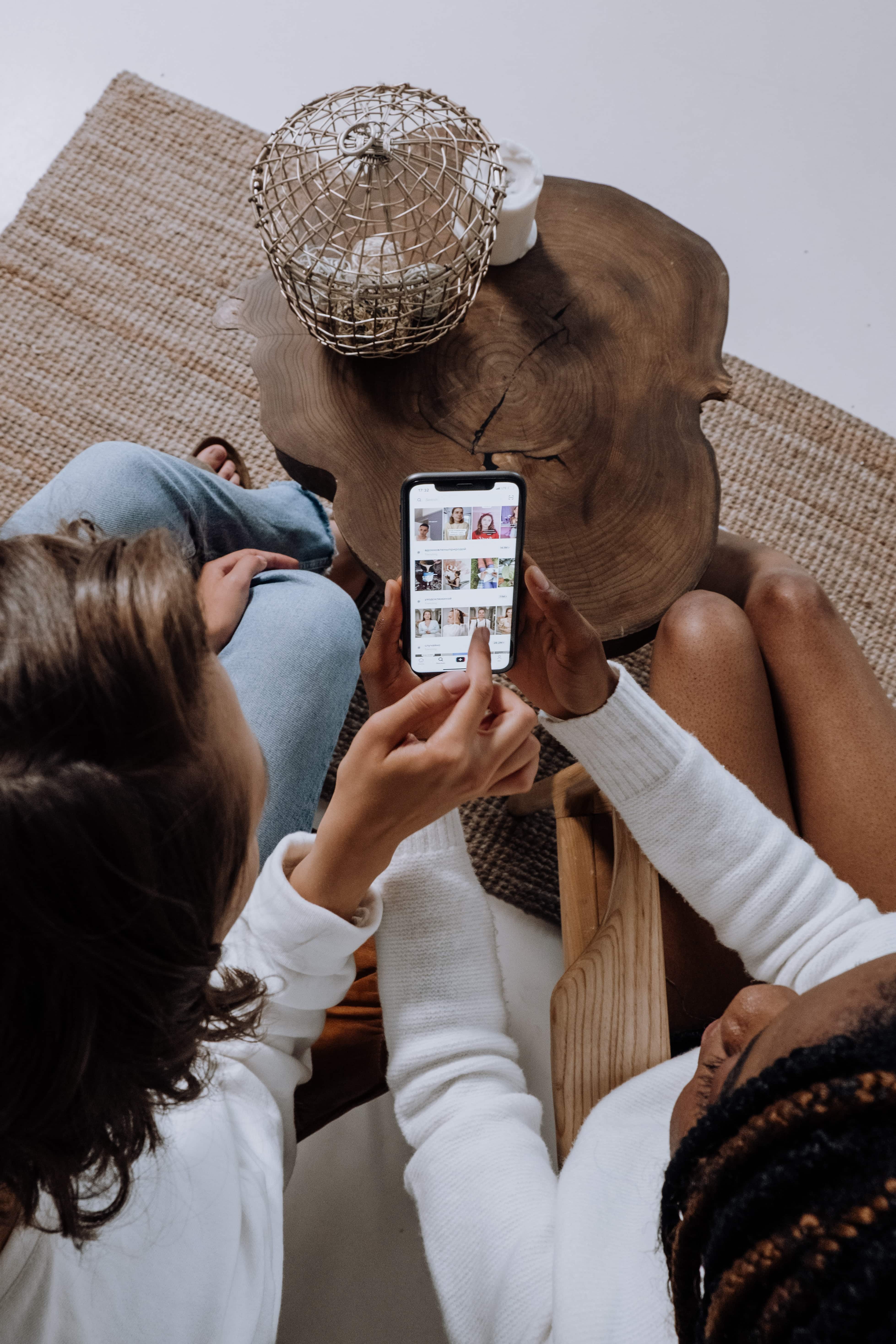 Building App Engagement Through Social Media Community