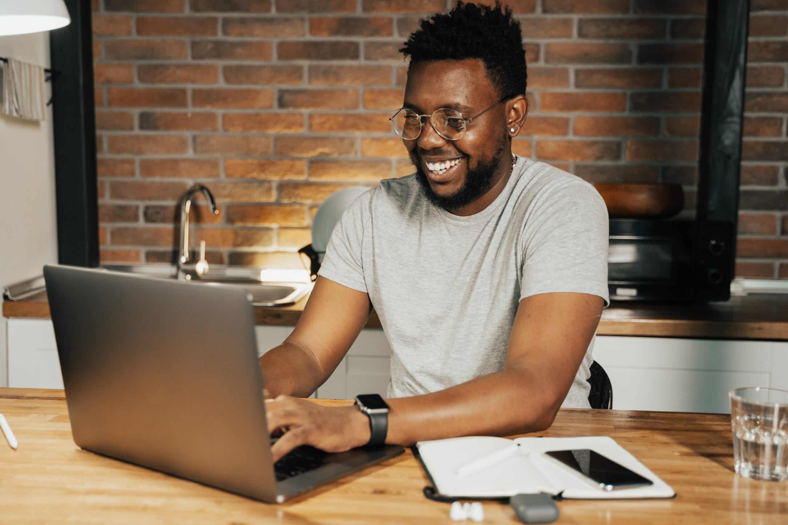 Lessons for Entrepreneurs from The 4-Hour Workweek