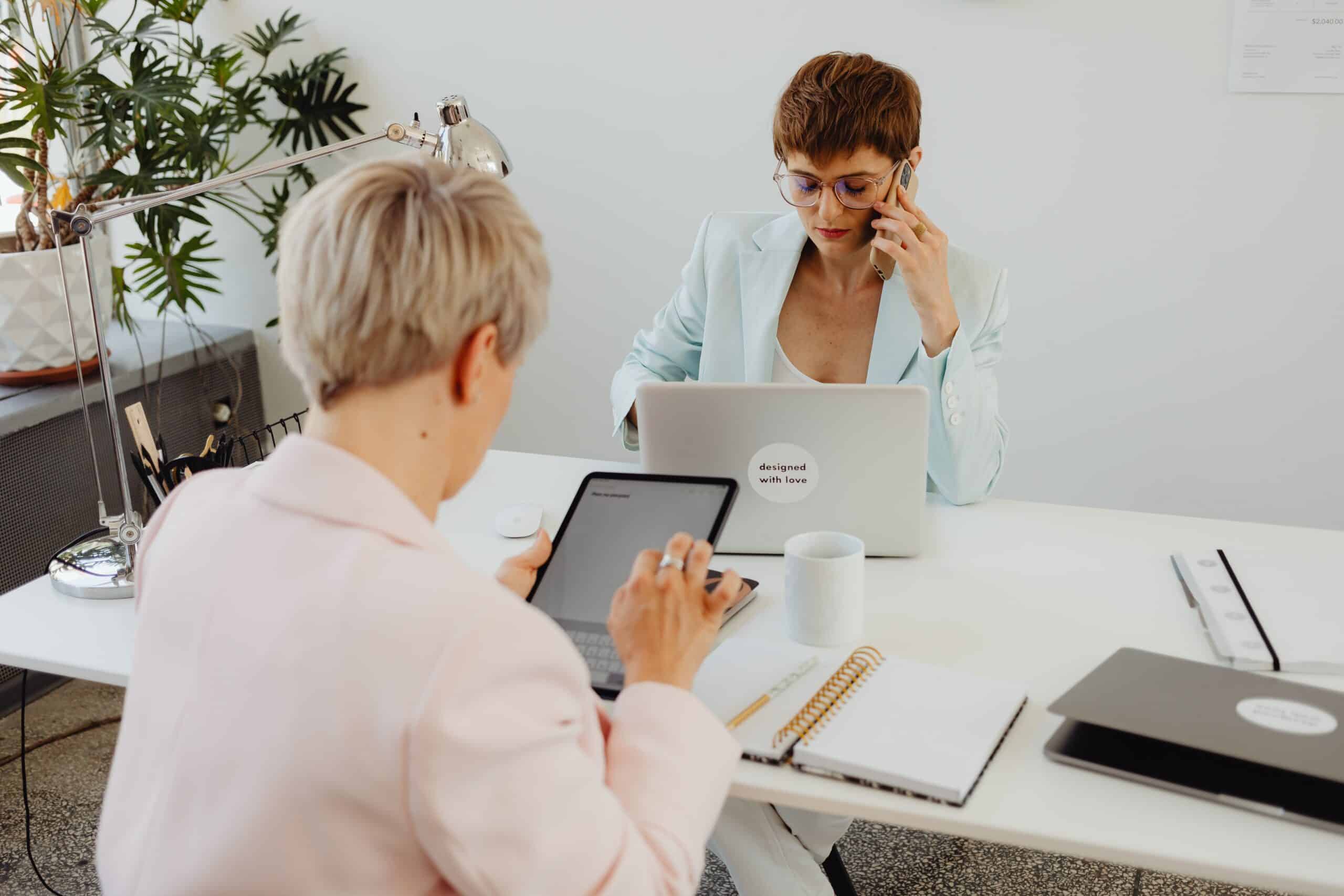 Small Business Apps to Help Business Owners Thrive in 2022