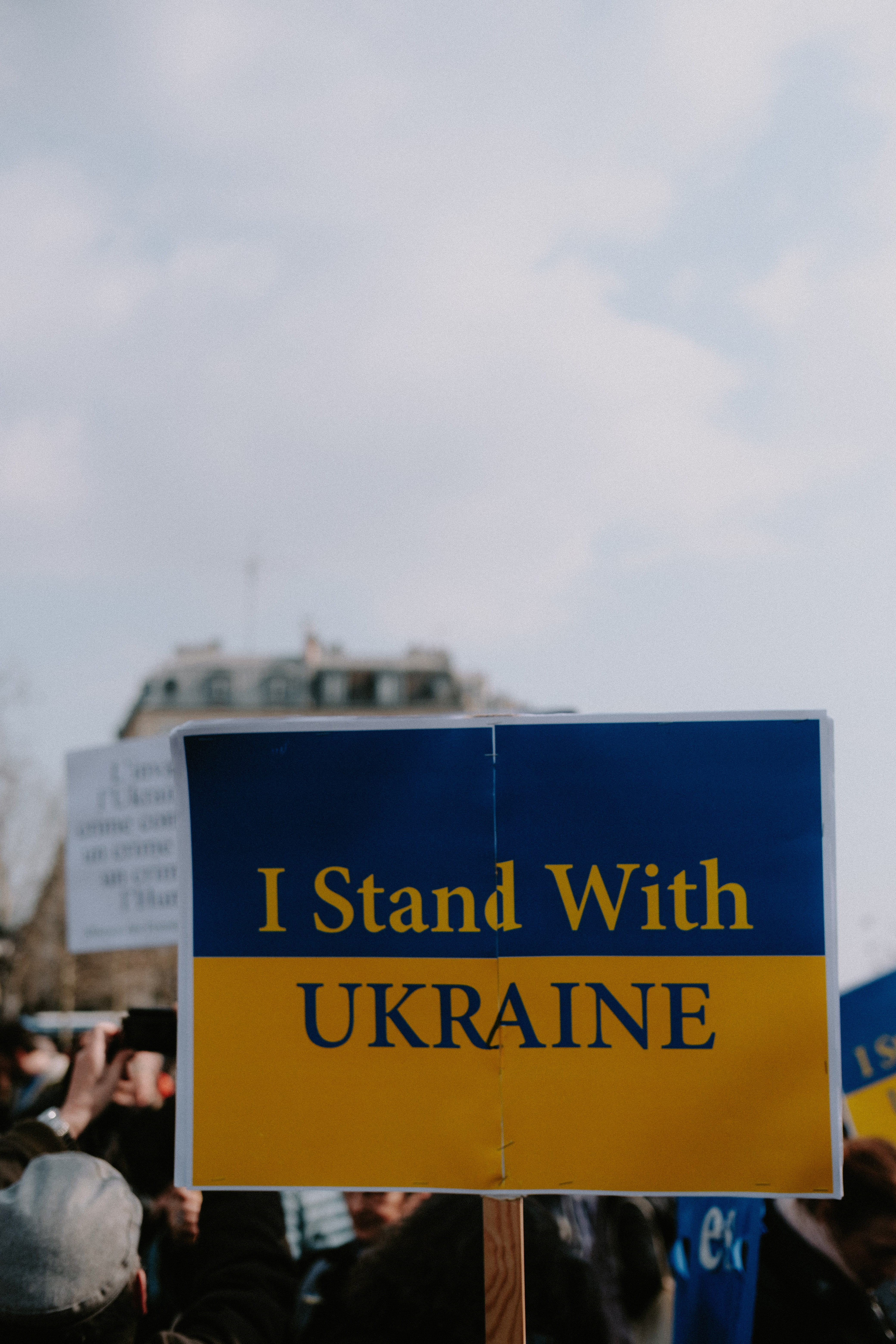 How Your NFT Art Purchase Can Help Ukraine Directly